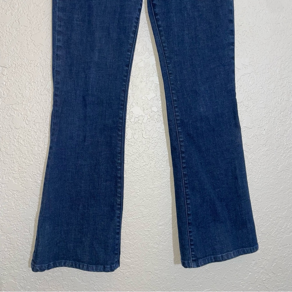 MiH Mid Rise Kick Flare Jean - Picture 3 of 11